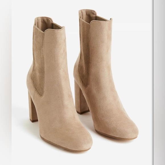 H&M HEELED CHELSEA BOOTS Tan Size 8 - Picture 1 of 11